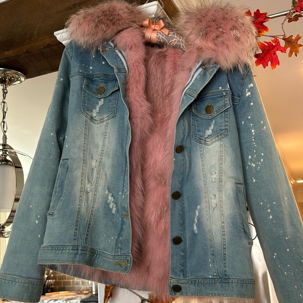 Stunning distressed denim jacket lined in long pink real fur size small